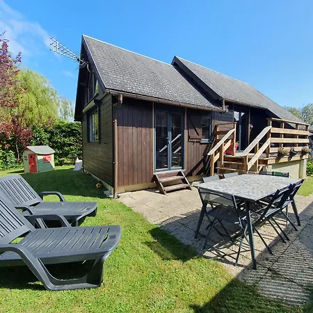 Moderne 6 Pers Avec Piscine L'ete Шале Кабур